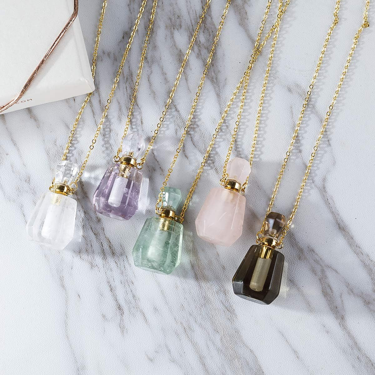 Gemstone Crystal Perfume Bottle Diffuser Necklace - Stylish Aromatherapy Essential Oil Locket Pendant for Travel and Fragrance
