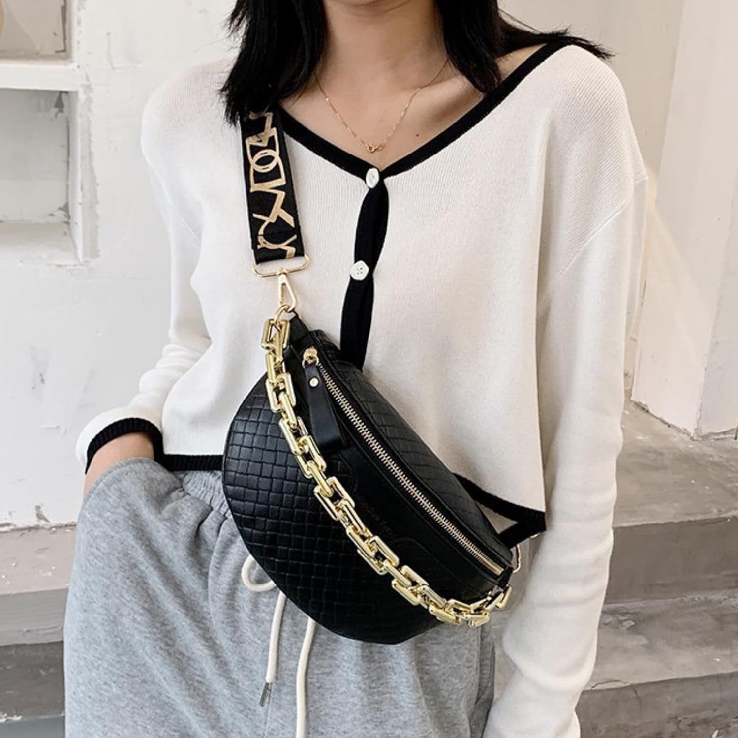 Thick Chain Women'S Fanny Pack Plaid Leather Waist Bag Shoulder Crossbody Chest Bags Luxury Designer Handbags Female Belt Bag (Black)
